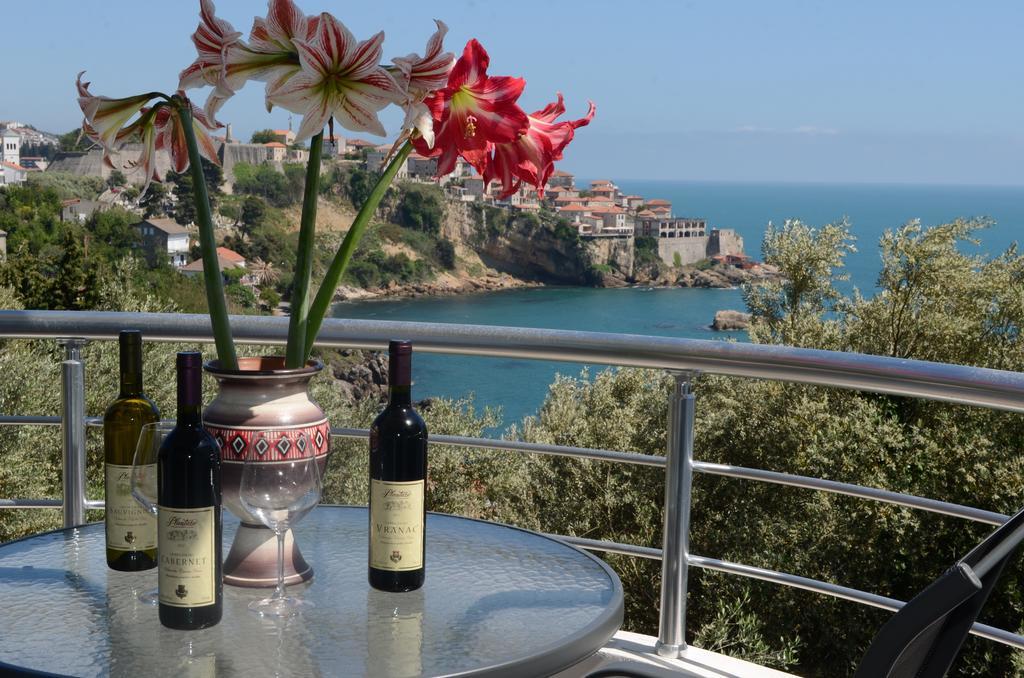 Apartments Sirena Ulcinj Extérieur photo