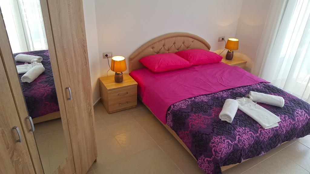 Apartments Sirena Ulcinj Extérieur photo