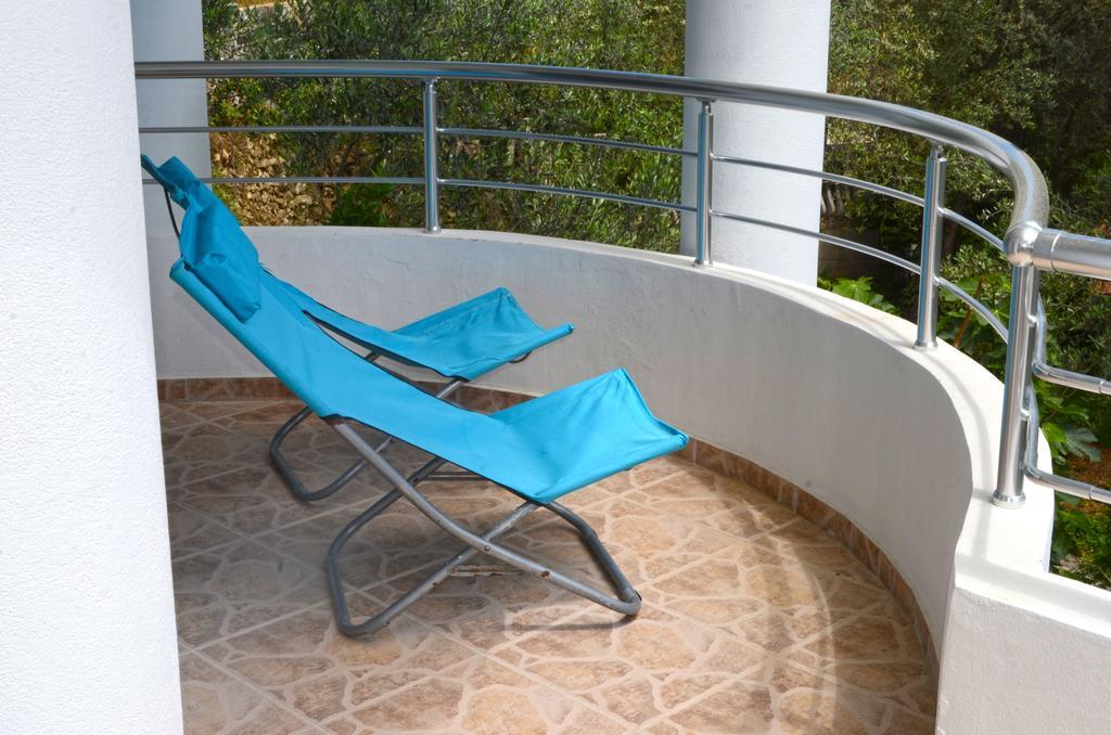 Apartments Sirena Ulcinj Extérieur photo