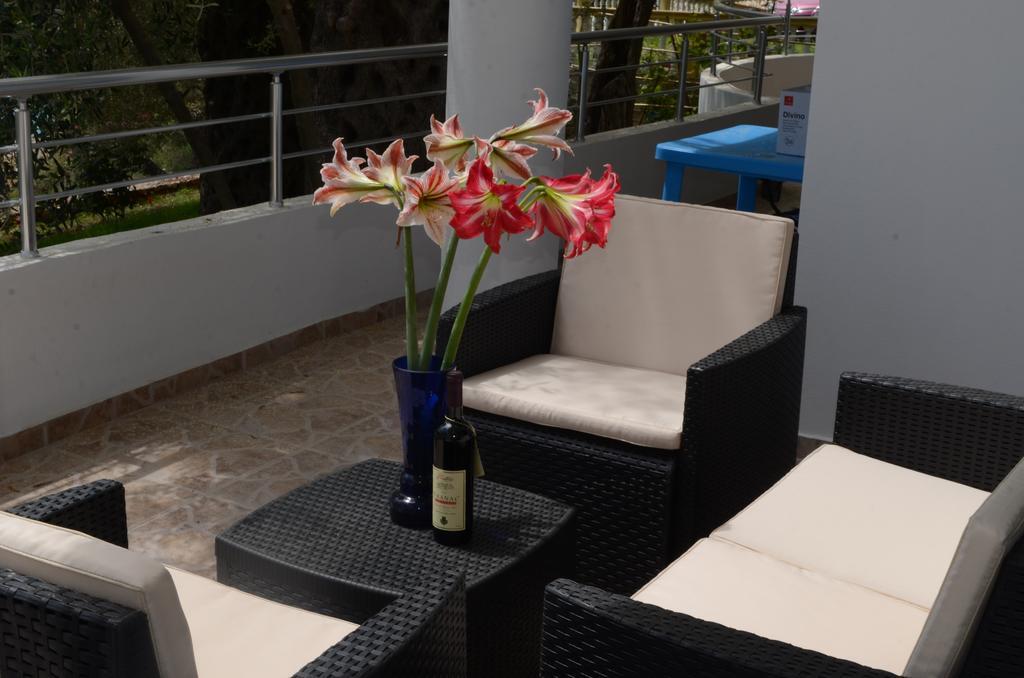 Apartments Sirena Ulcinj Extérieur photo